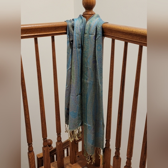 PRICE DROP! Scarf - multi color - Picture 3 of 3